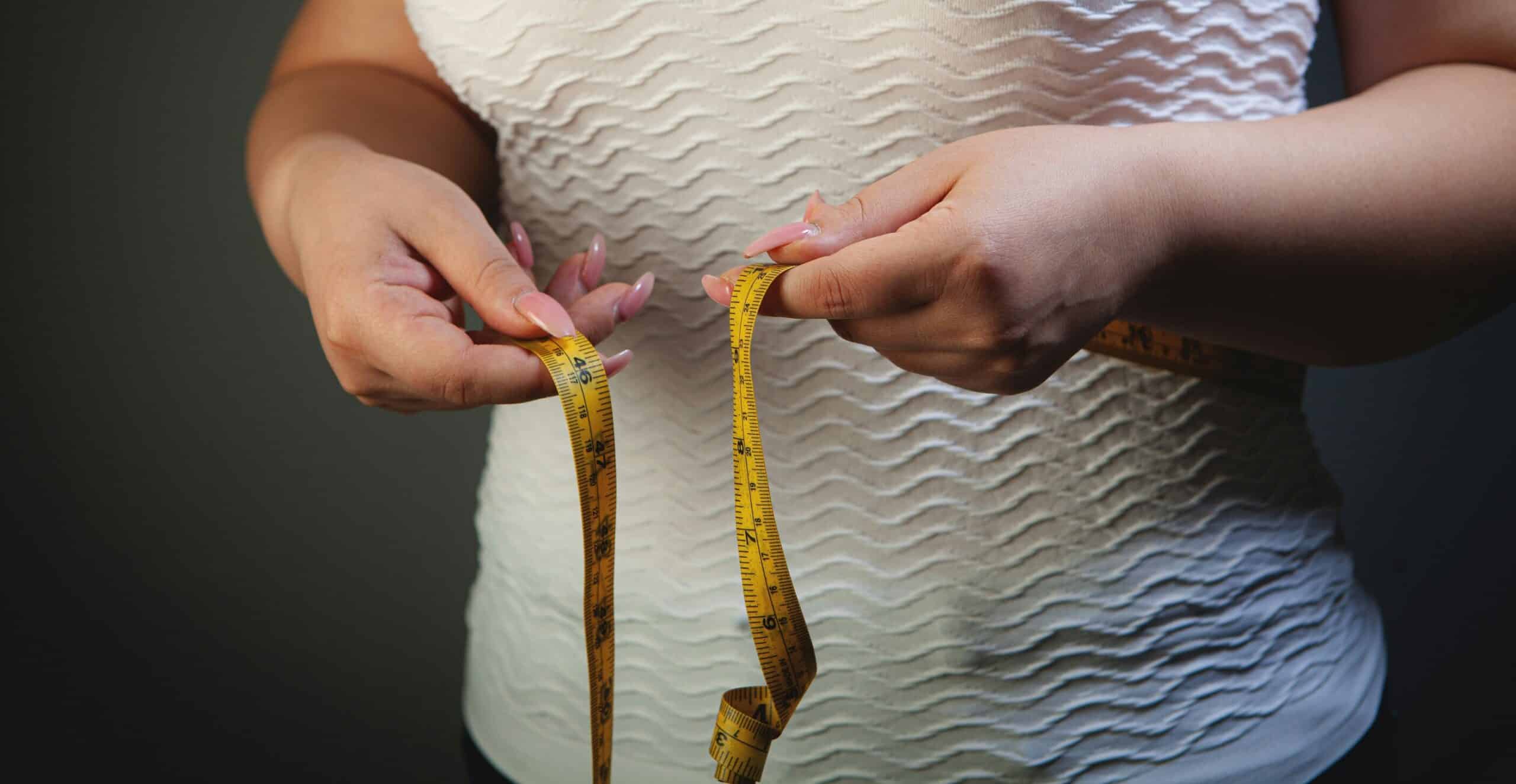 Ce se întâmplă dacă slăbești brusc multe kilograme